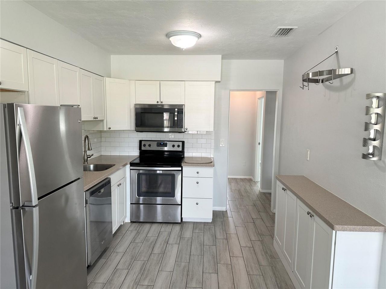 3325 2nd Avenue W, Bradenton, FL 34205 Photo