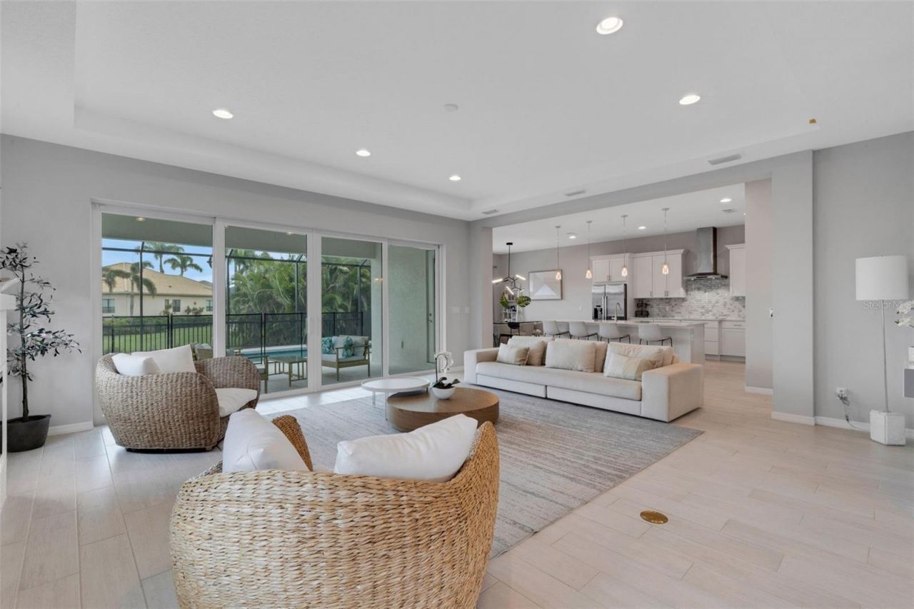 5718 Title Row Drive, Bradenton, FL 34210 Photo