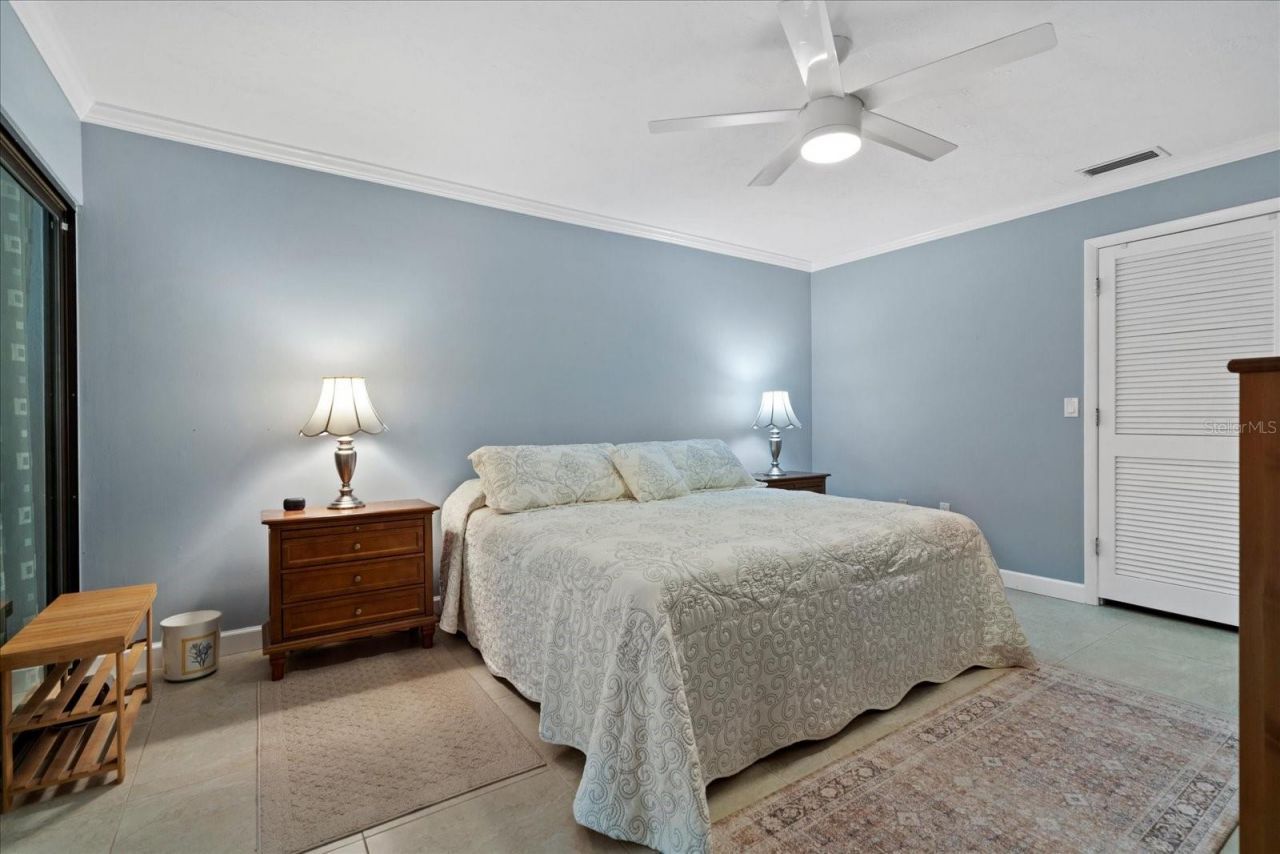 3953 Glen Oaks Manor Drive, Sarasota, FL 34232 Photo