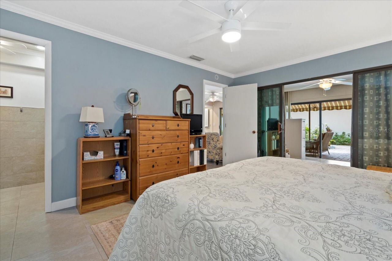 3953 Glen Oaks Manor Drive, Sarasota, FL 34232 Photo