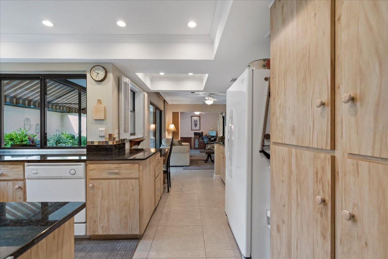 3953 Glen Oaks Manor Drive, Sarasota, FL 34232 Photo