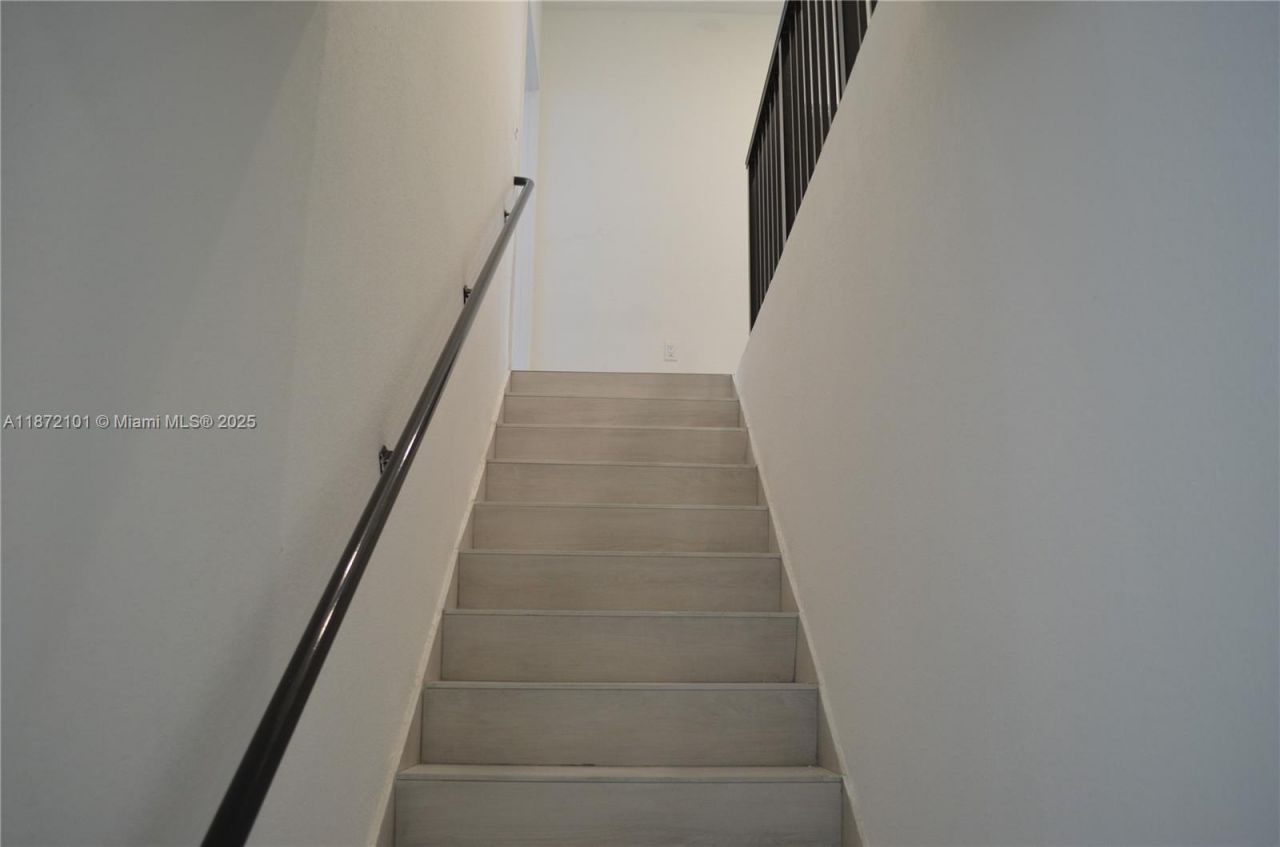 1155 NW 2nd Ter, Florida City, FL 33034 Photo