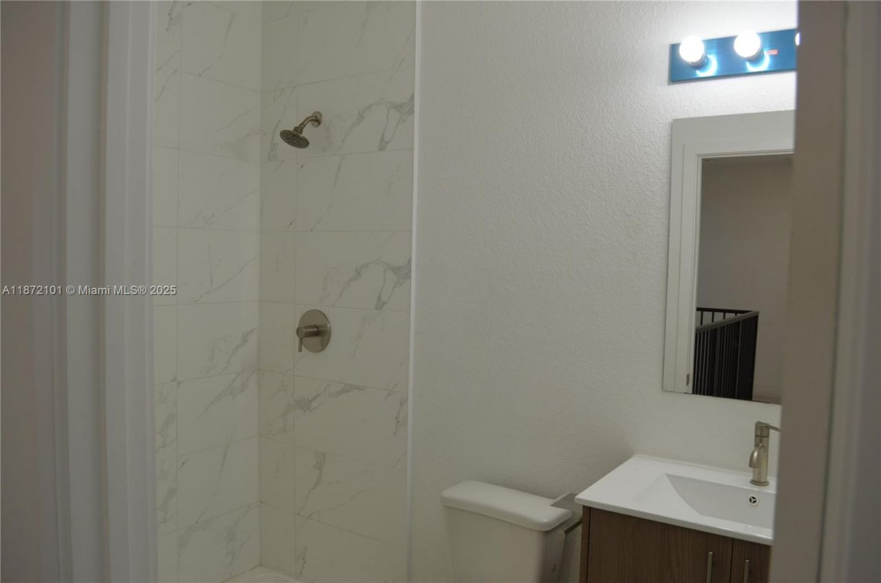 1155 NW 2nd Ter, Florida City, FL 33034 Photo