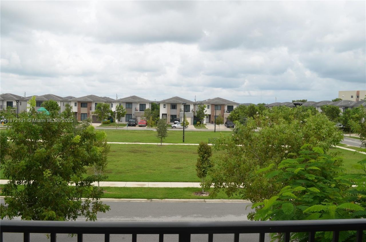1155 NW 2nd Ter, Florida City, FL 33034 Photo