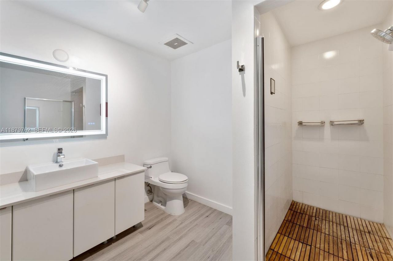 3301 NE 1st Ave, Unit M0501, Miami, FL 33137 Photo