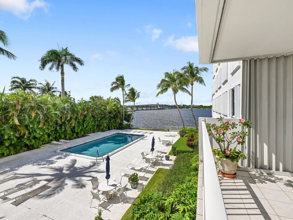 2860 S Ocean Boulevard, Unit 208, Palm Beach, FL 33480