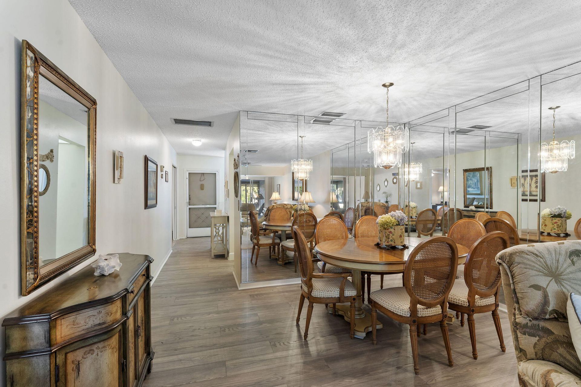 1050 Citrus, Unit 202, Delray Beach, FL 33445 Photo