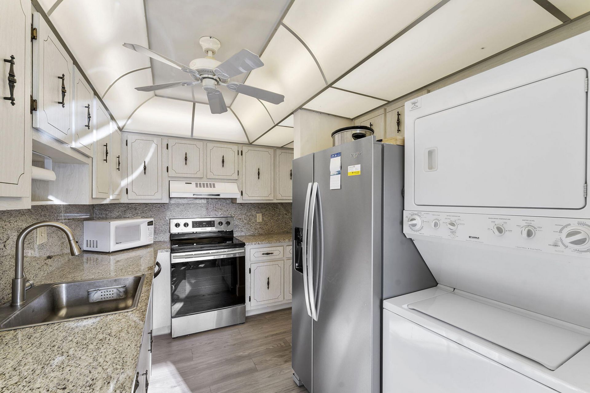 1050 Citrus, Unit 202, Delray Beach, FL 33445 Photo