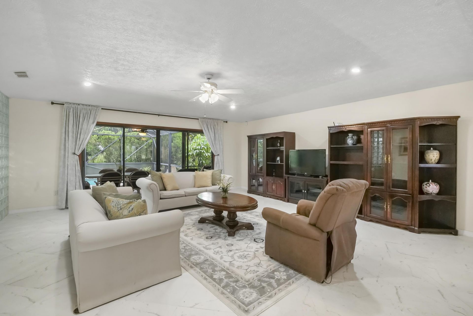 472 SE Majestic Terrace, Port Saint Lucie, FL 34983 Photo