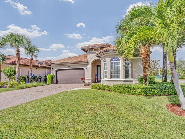 7077 Damita Drive, Lake Worth, FL 33463