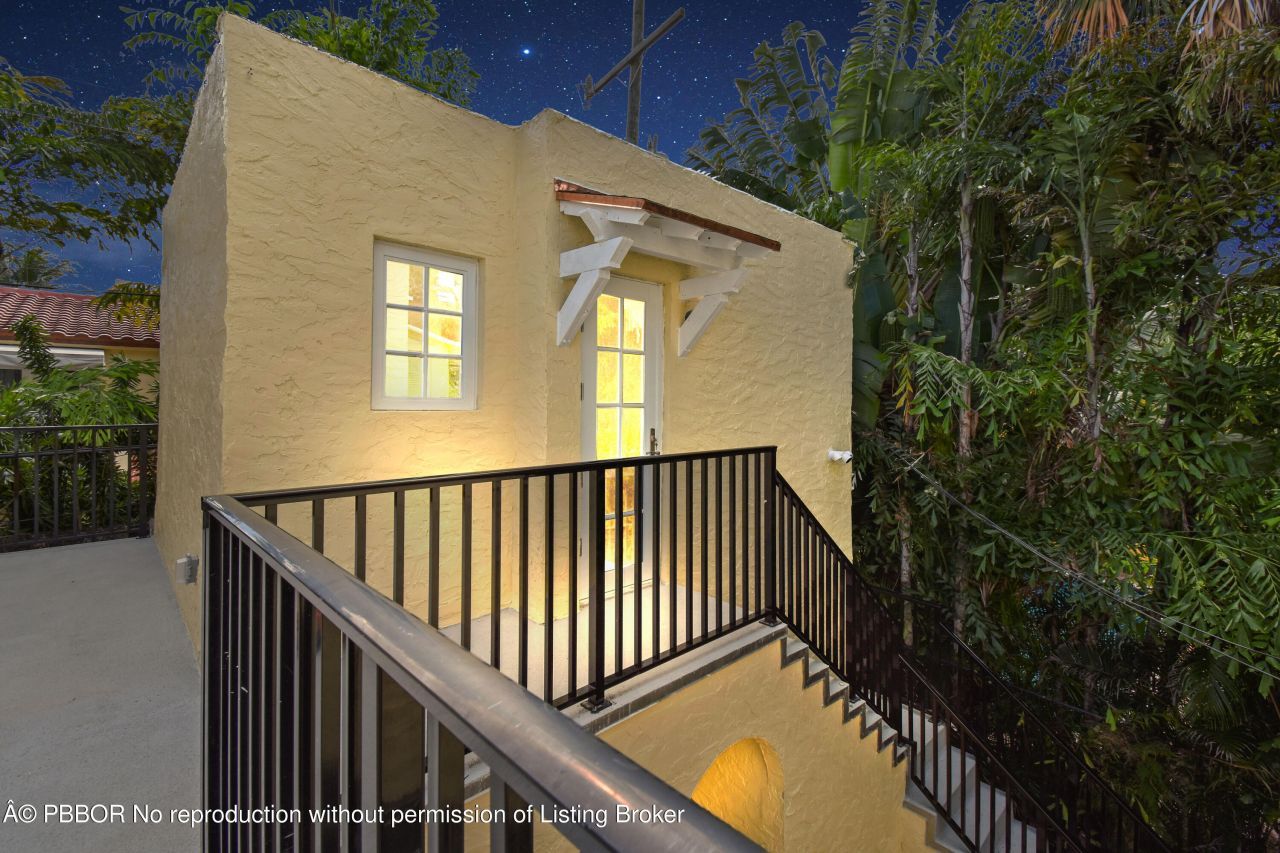 212 Oleander Avenue, Palm Beach, FL 33480 Photo