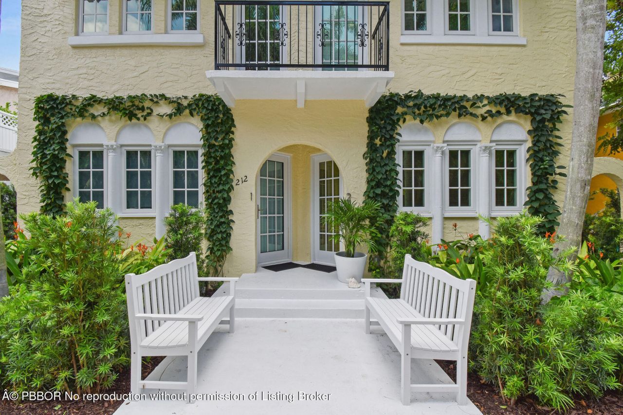 212 Oleander Avenue, Palm Beach, FL 33480 Photo