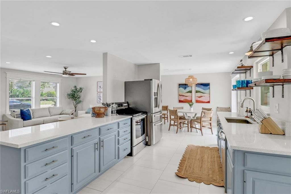 2680 Longboat Dr, Naples, FL 34104 Photo