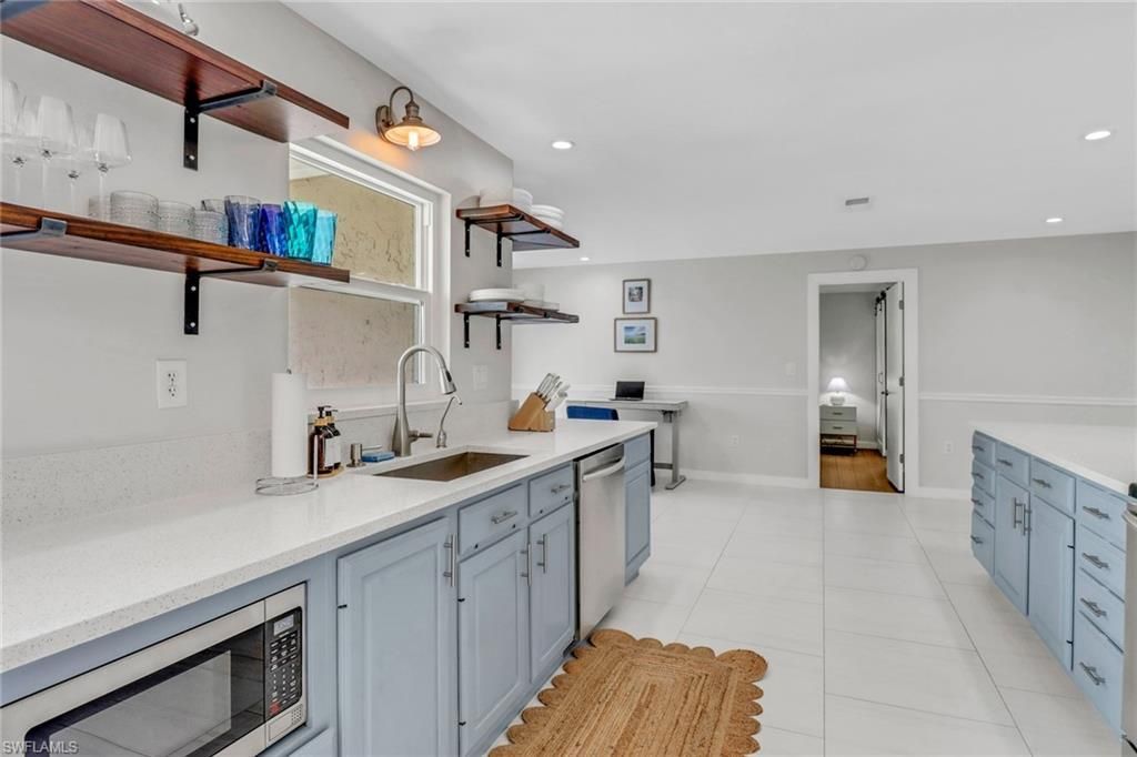 2680 Longboat Dr, Naples, FL 34104 Photo