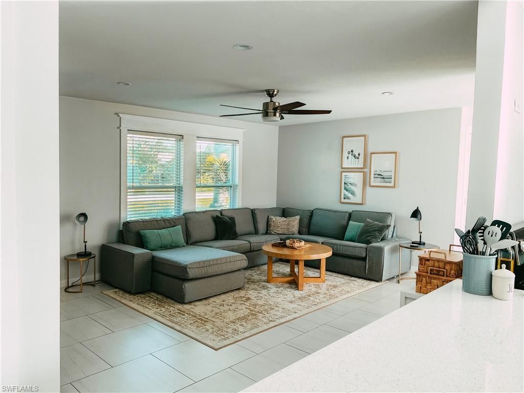 2680 Longboat Dr, Naples, FL 34104 Photo