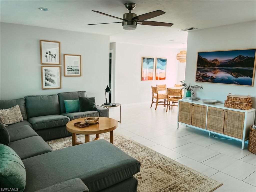 2680 Longboat Dr, Naples, FL 34104 Photo
