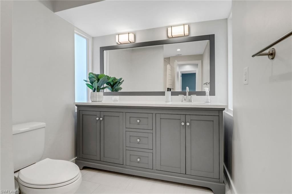 2680 Longboat Dr, Naples, FL 34104 Photo