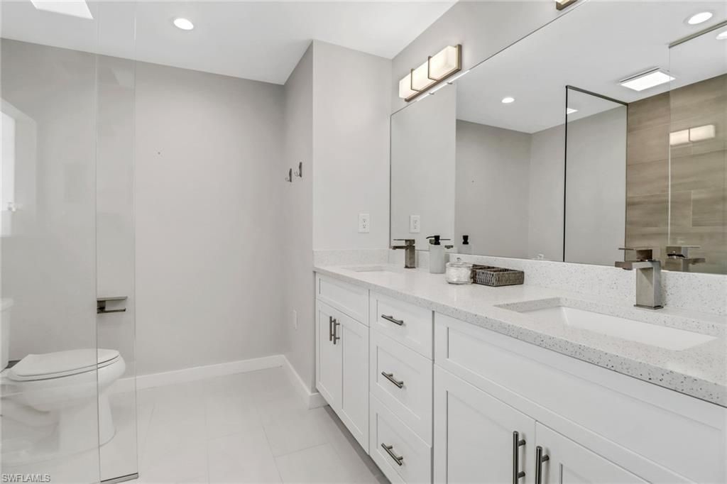 2680 Longboat Dr, Naples, FL 34104 Photo