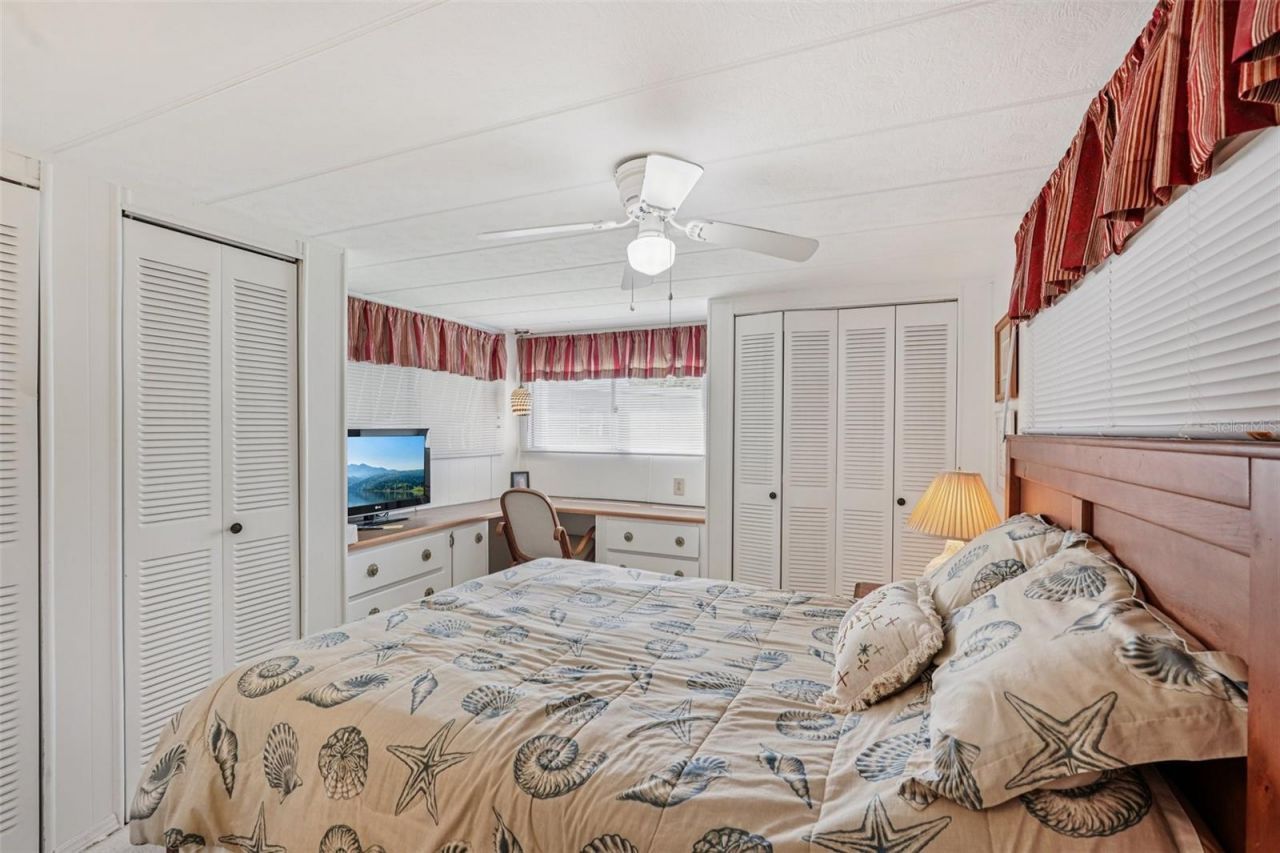 3318 Overcup Oak Terrace, Sarasota, FL 34237 Photo