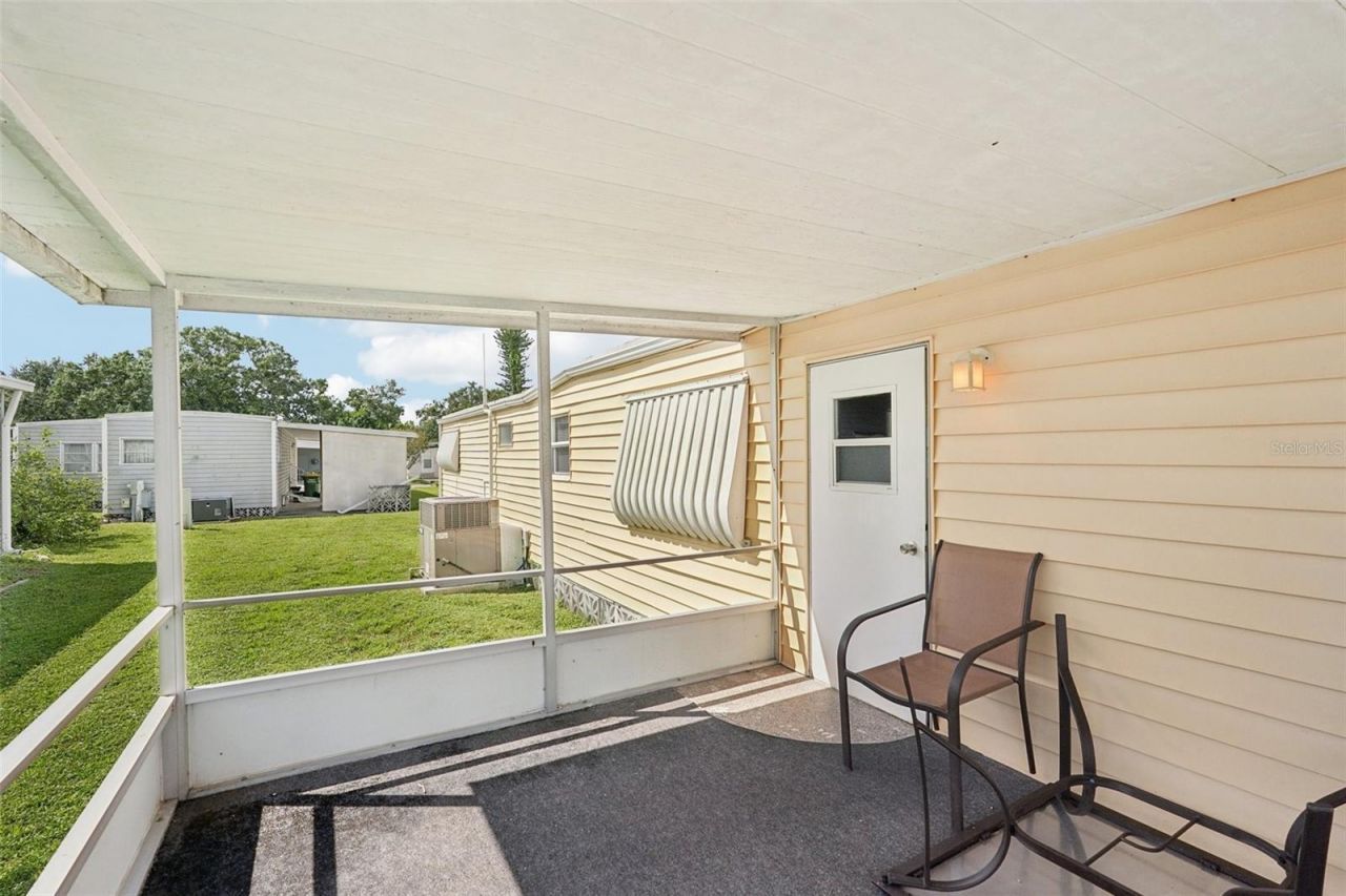 3318 Overcup Oak Terrace, Sarasota, FL 34237 Photo