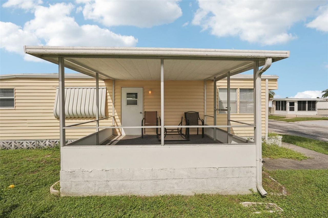 3318 Overcup Oak Terrace, Sarasota, FL 34237 Photo