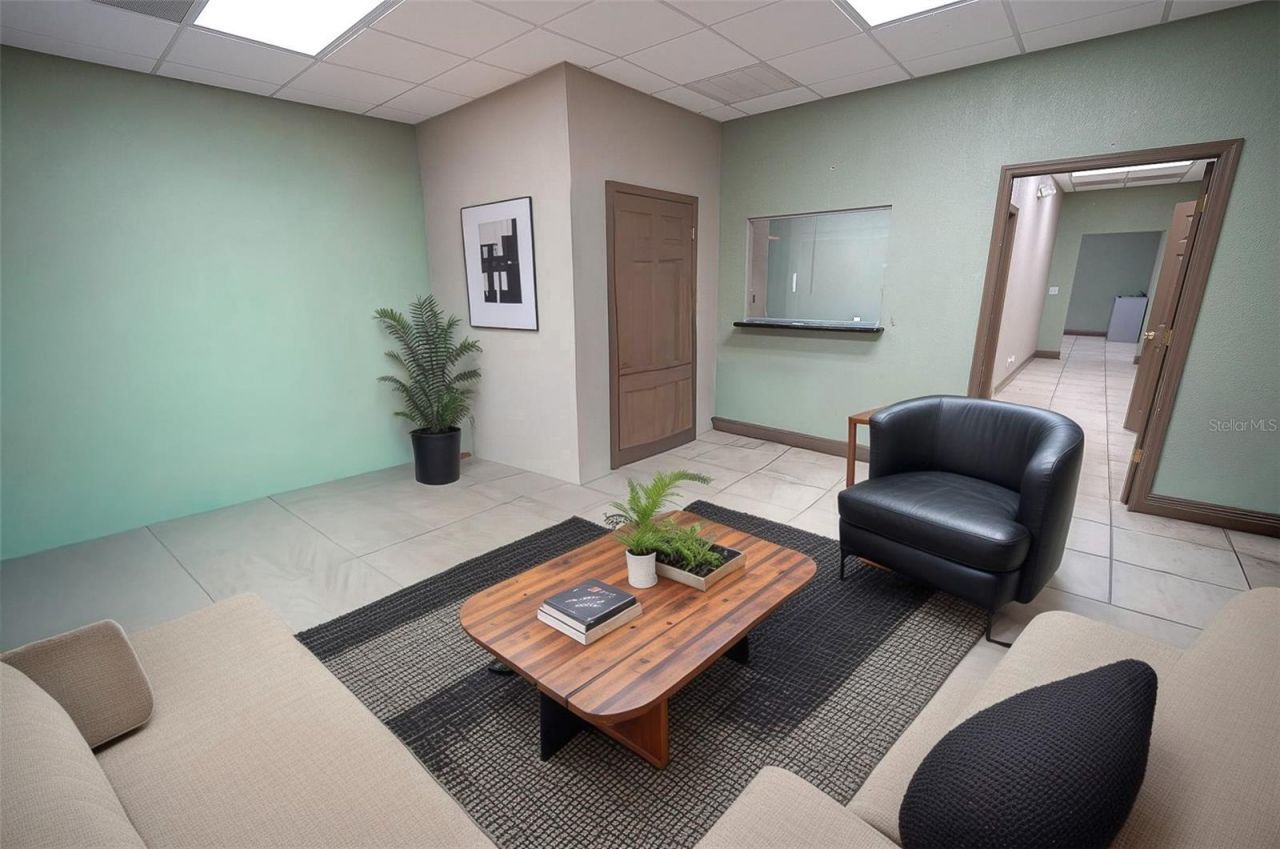 3403 W Waters Avenue, Tampa, FL 33614 Photo