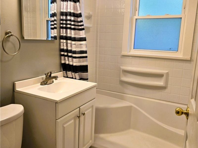 23685 Royalton Road, Columbia Station, OH 44028 Photo 8