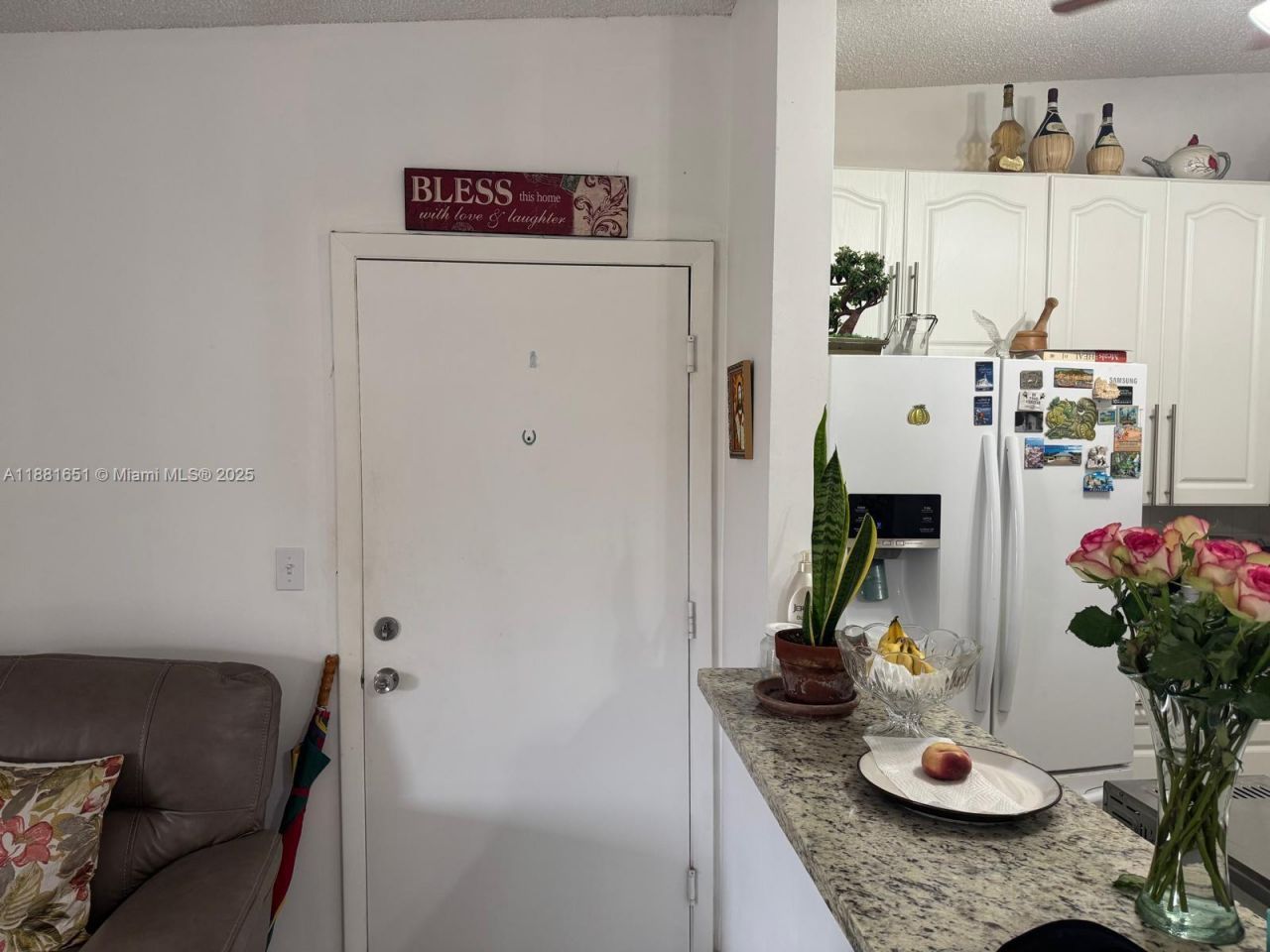 9794 N Belfort Cir, Unit 202, Tamarac, FL 33321 Photo