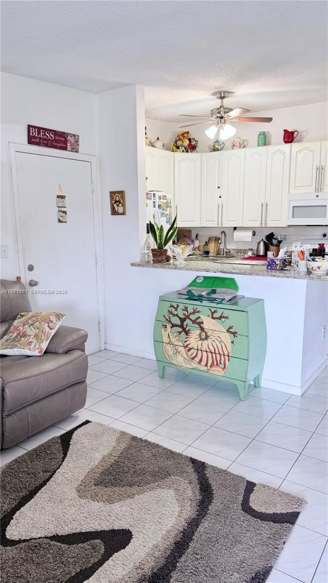 9794 N Belfort Cir, Unit 202, Tamarac, FL 33321 Photo