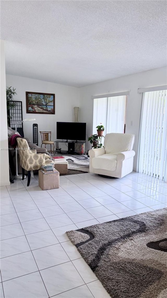 9794 N Belfort Cir, Unit 202, Tamarac, FL 33321 Photo