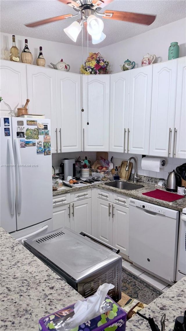 9794 N Belfort Cir, Unit 202, Tamarac, FL 33321 Photo
