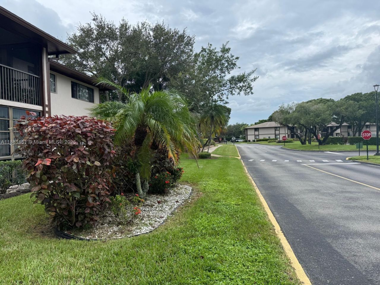 9794 N Belfort Cir, Unit 202, Tamarac, FL 33321 Photo