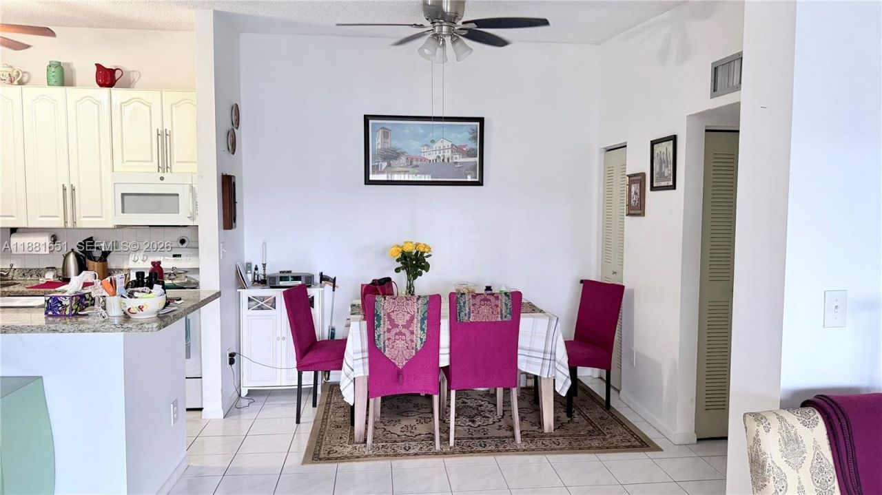 9794 N Belfort Cir, Unit 202, Tamarac, FL 33321 Photo