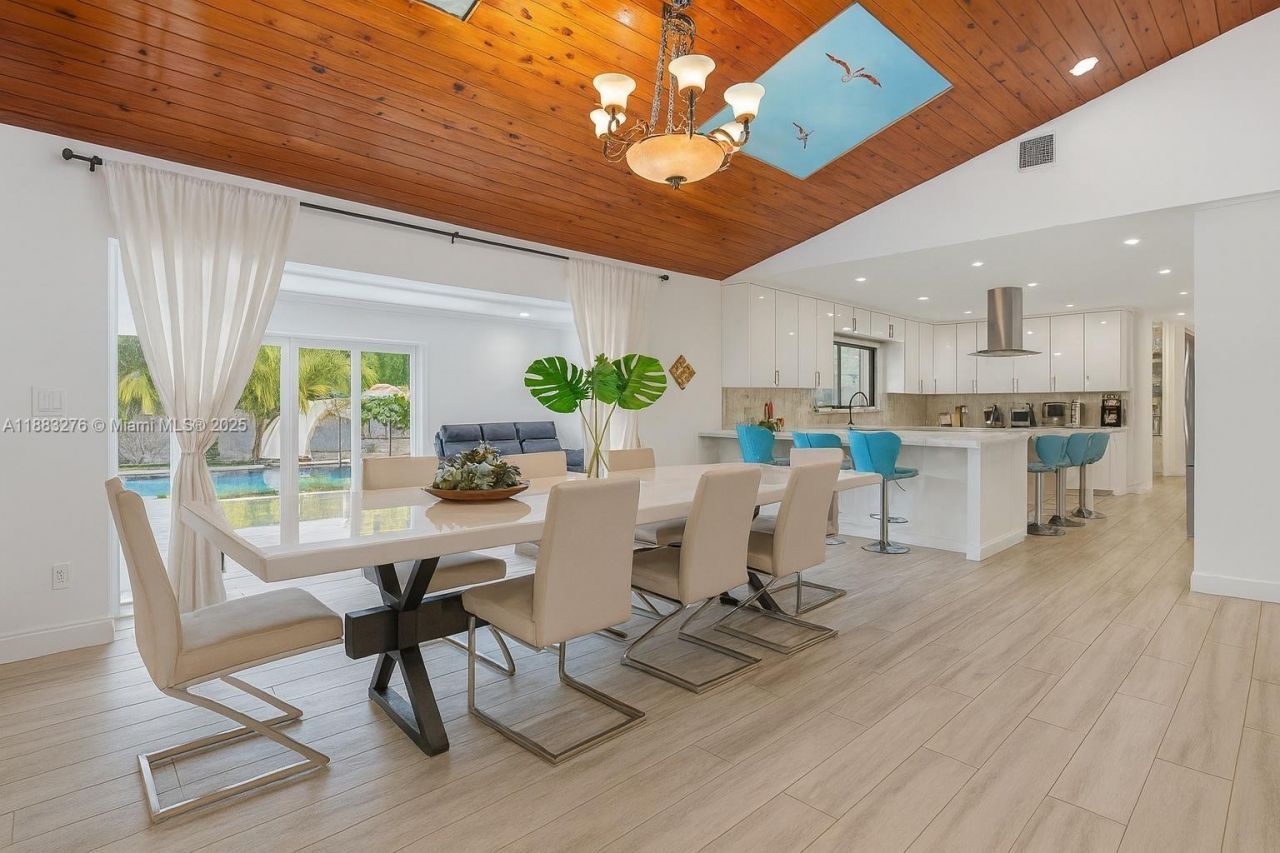 14401 SW 23rd St, Davie, FL 33325 Photo