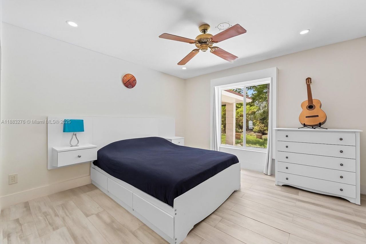 14401 SW 23rd St, Davie, FL 33325 Photo