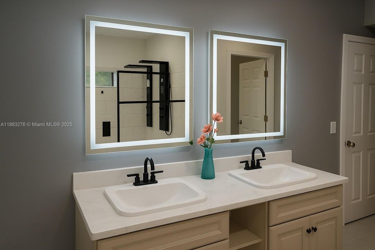 14401 SW 23rd St, Davie, FL 33325 Photo