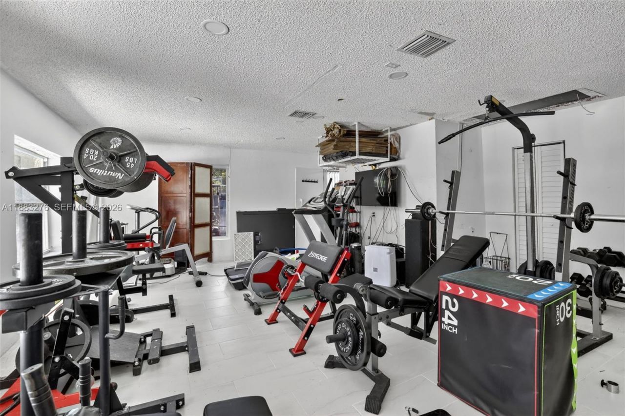 14401 SW 23rd St, Davie, FL 33325 Photo