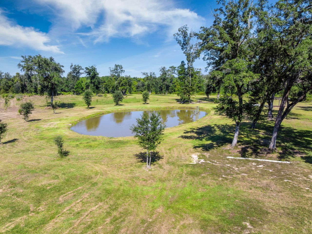 8275 Highway 165 Photo 22