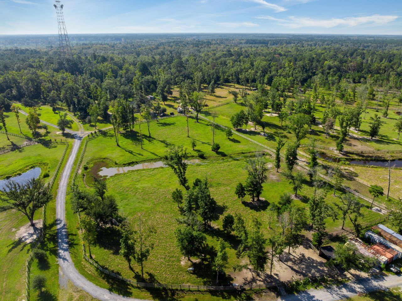 8275 Highway 165 Photo 27