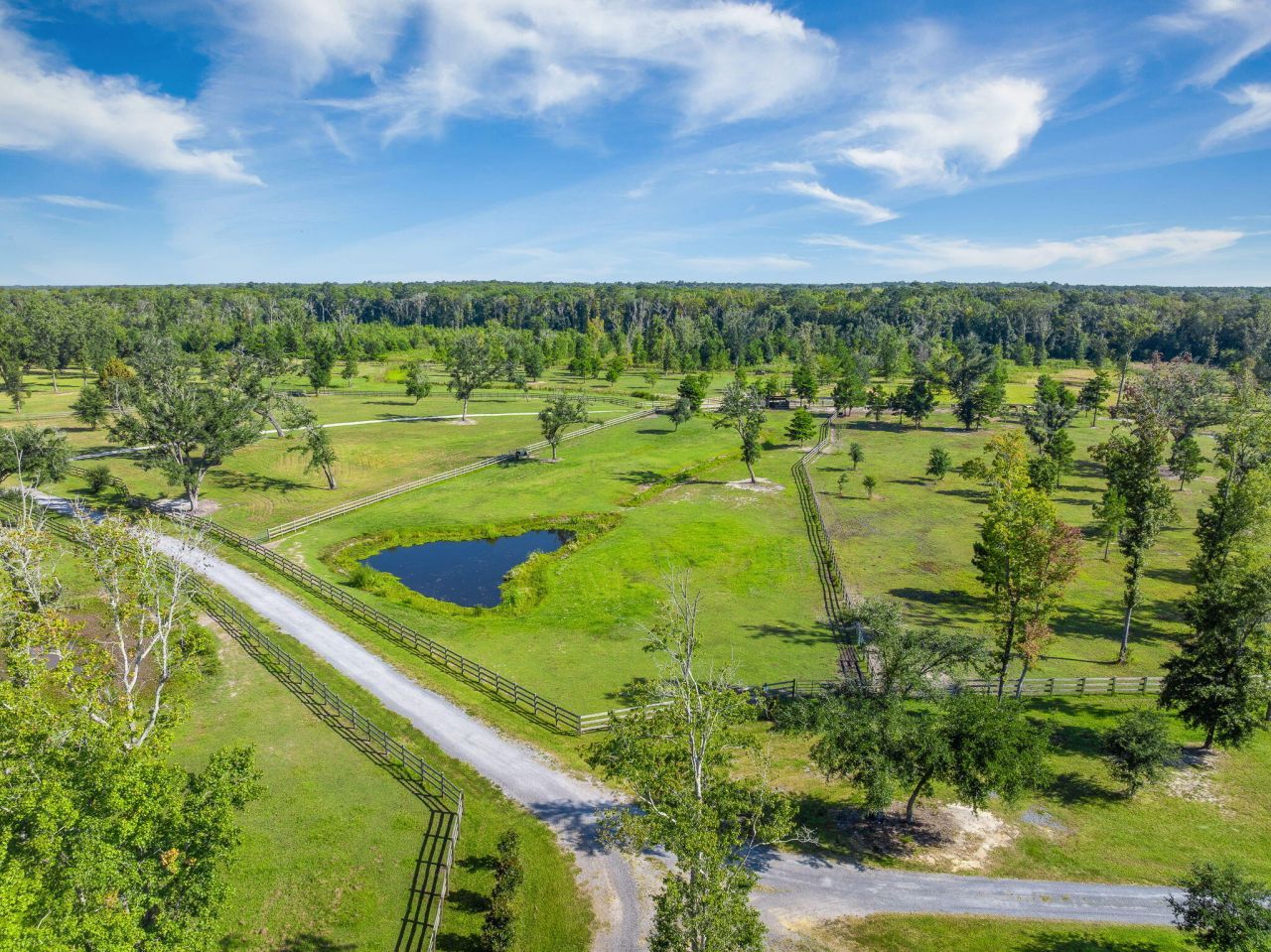 8275 Highway 165 Photo 4