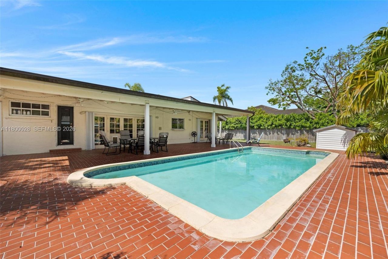 10241 SW 136th St, Miami, FL 33176 Photo