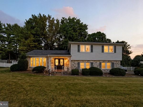 985 MILKWEED LANE, HUNTINGDON VALLEY, PA 19006