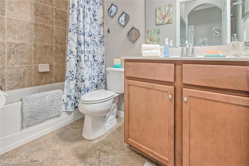 9731 Acqua Ct, Unit 541, Naples, FL 34113 Photo