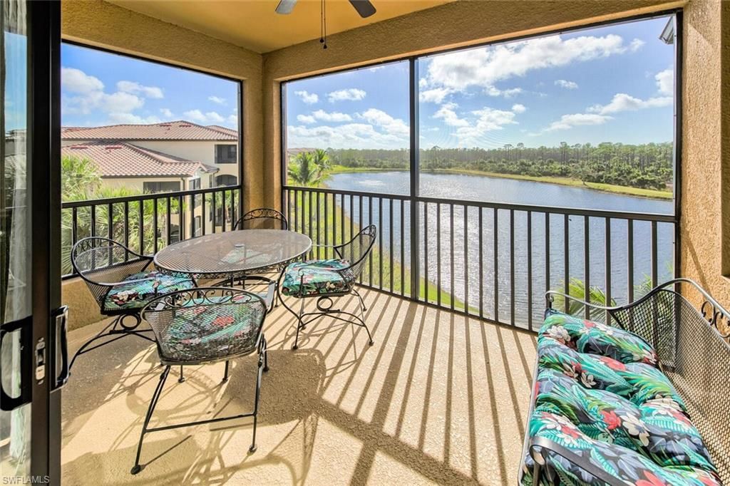 9731 Acqua Ct, Unit 541, Naples, FL 34113 Photo