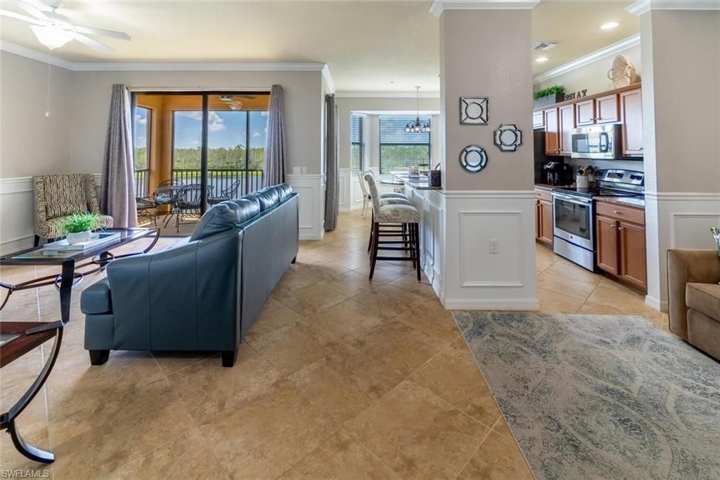 9731 Acqua Ct, Unit 541, Naples, FL 34113 Photo