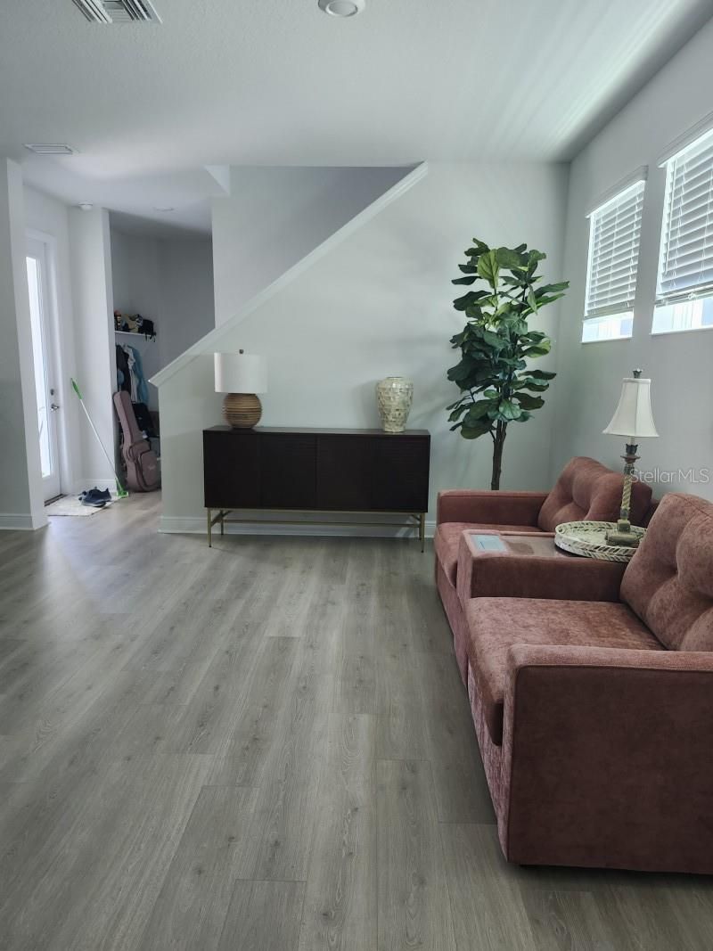 4810 Emerson Avenue S, Saint Petersburg, FL 33711 Photo