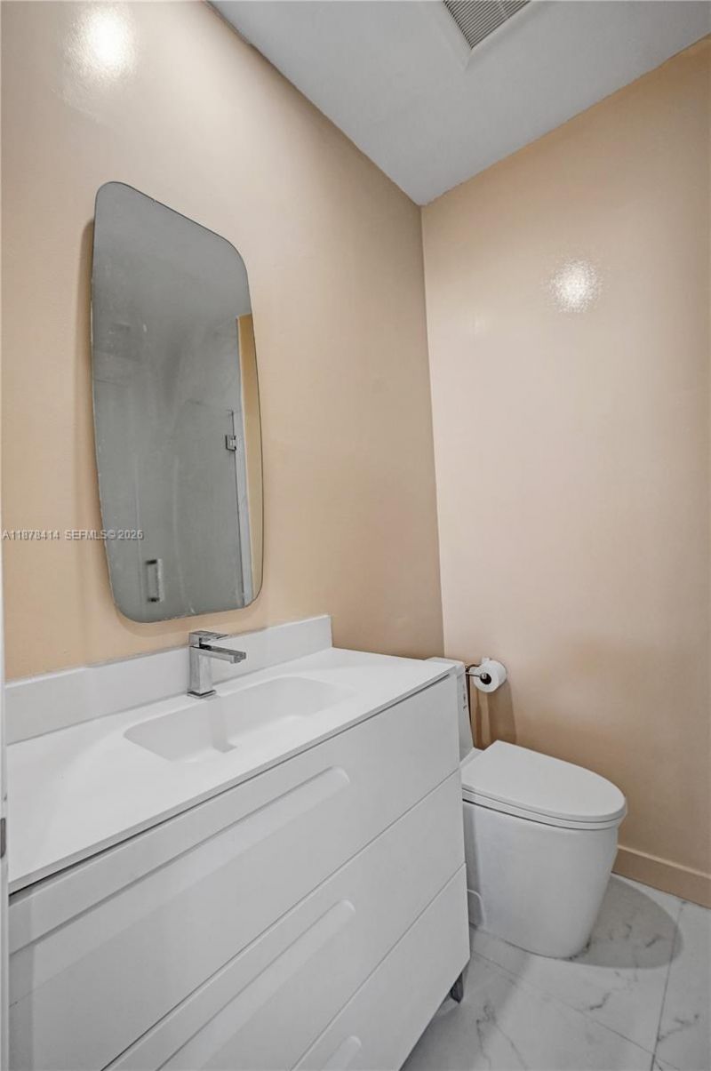 1610 Euclid Ave, Unit A109, Miami Beach, FL 33139 Photo