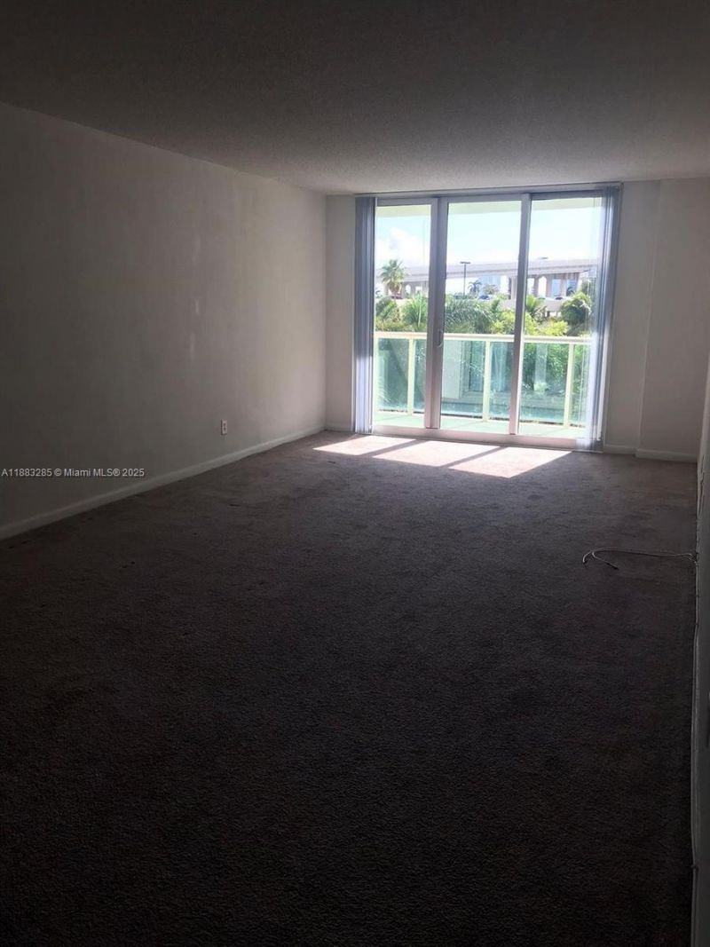 19380 Collins Ave, Unit 319, Sunny Isles Beach, FL 33160 Photo