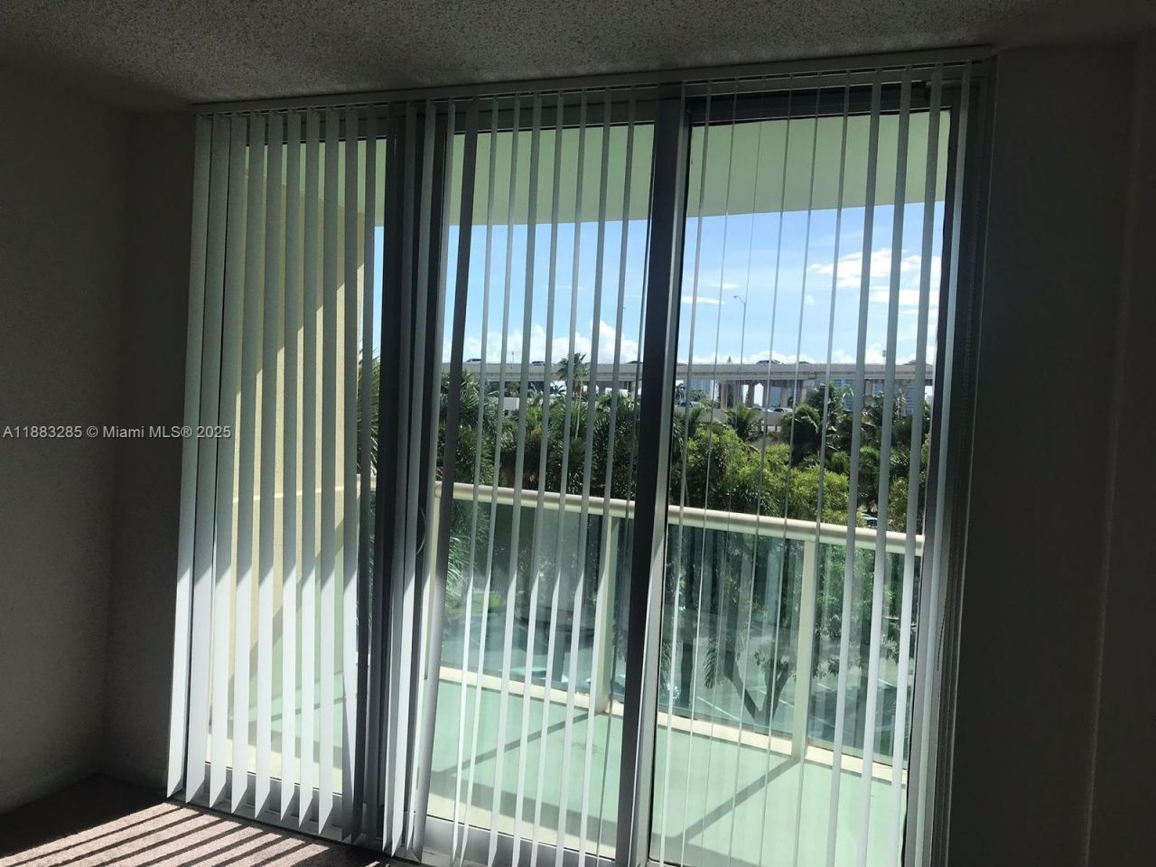 19380 Collins Ave, Unit 319, Sunny Isles Beach, FL 33160 Photo