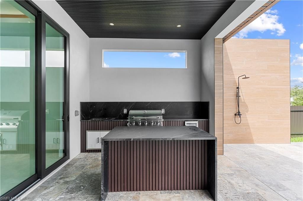 105 SW 33rd Pl, Cape Coral, FL 33991 Photo